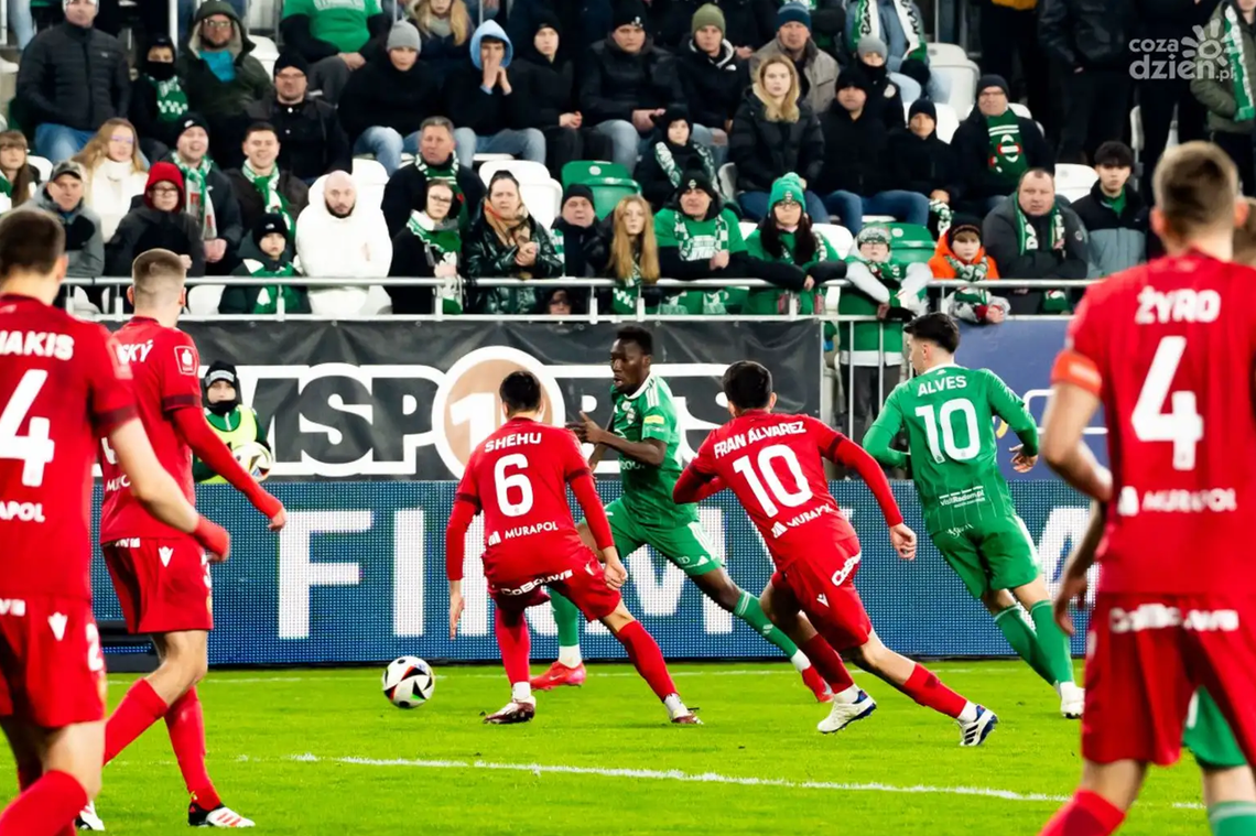 Radomiak Radom walczył do końca, ale przegrał 2:3 z Widzewem Łódź Radomiak Radom walczył do końca, ale przegrał 2:3 z Widzewem Łódź