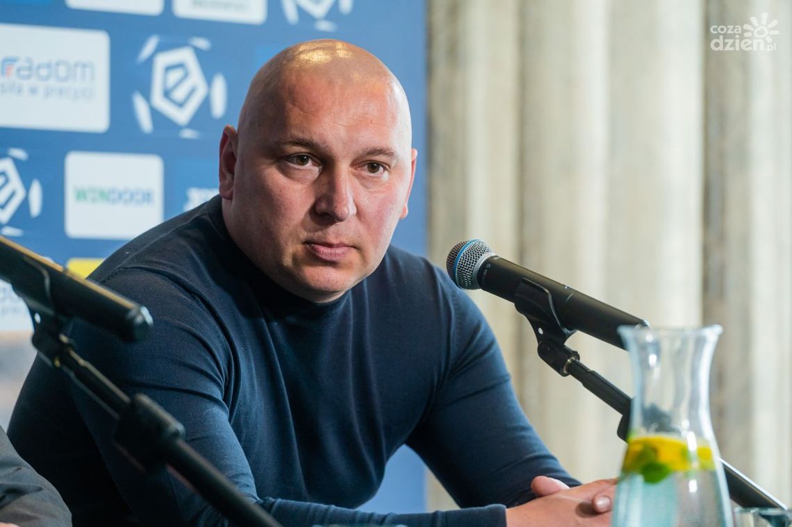 Radomiak Radom we wtorek wyjedzie na Śląsk, choć mecz z Górnikiem dopiero w piątek Radomiak Radom we wtorek wyjedzie na Śląsk, choć mecz z Górnikiem dopiero w piątek