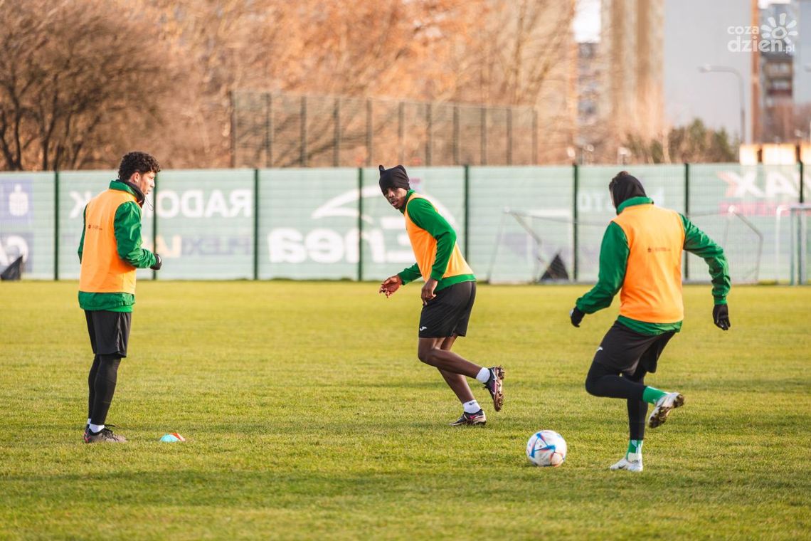 Radomiak TV - Piłkarze Radomiaka Radom przygotowują się do meczu w Zabrzu