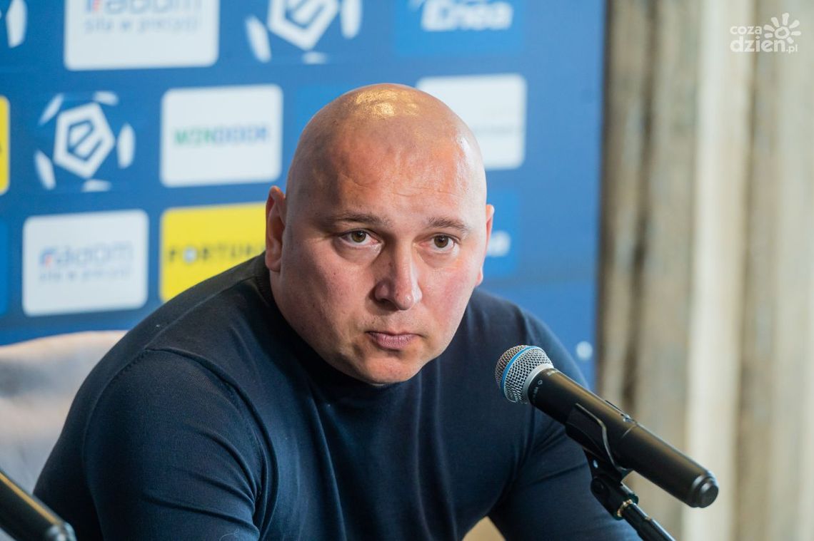 Radomiak TV - Trener Mariusz Lewandowski o przygotowaniach Radomiaka Radom Radomiak TV - Trener Mariusz Lewandowski o przygotowaniach Radomiaka Radom