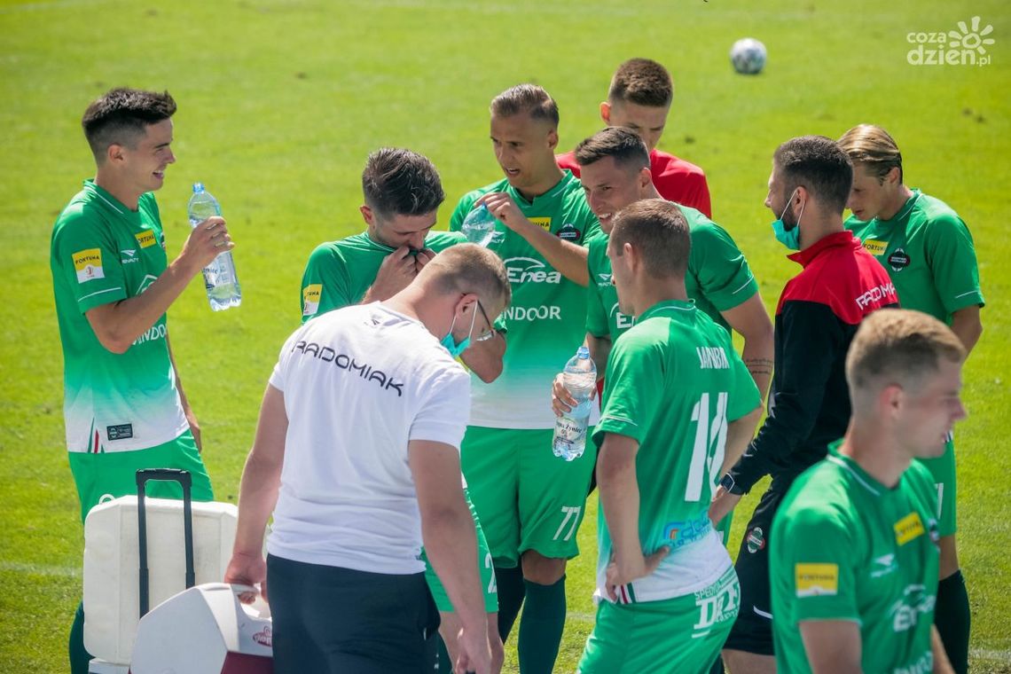 Radomiak zremisował w Niecieczy. Przez prawie całą drugą połowę "Zieloni" grali w osłabieniu Radomiak zremisował w Niecieczy. Przez prawie całą drugą połowę "Zieloni" grali w osłabieniu