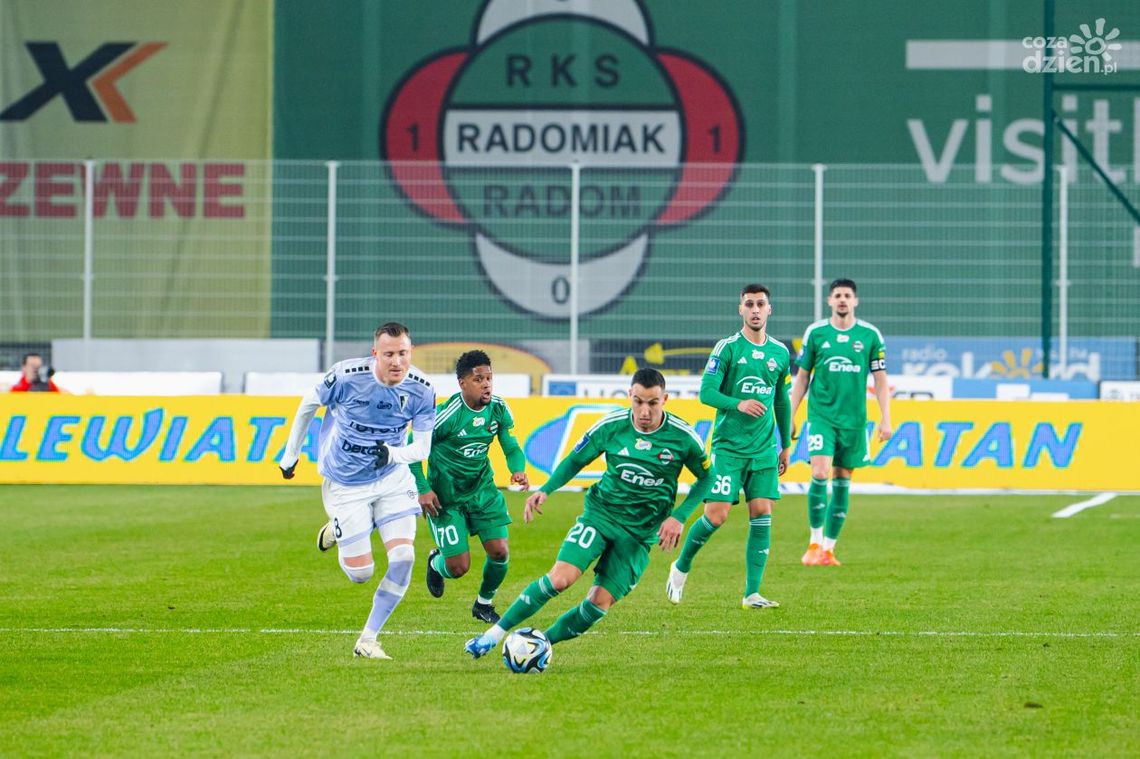 Radomiak zremisował z Wartą i trzeci raz z rzędu stracił punkty Radomiak zremisował z Wartą i trzeci raz z rzędu stracił punkty