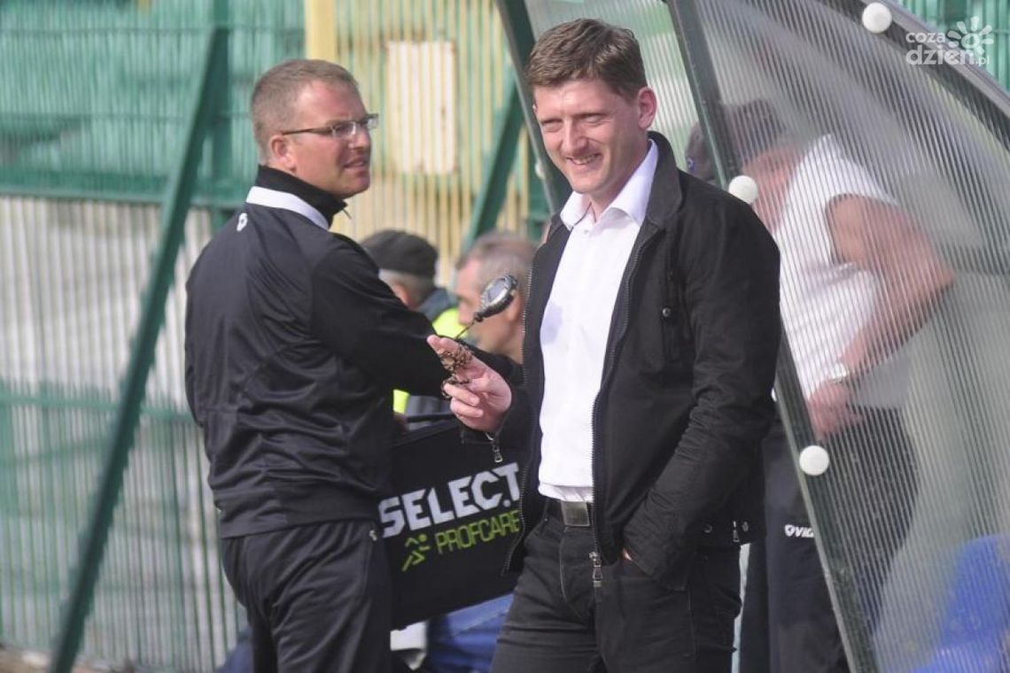 Radomiak zwycięża w Elblągu. A trener podaje się do dymisji!