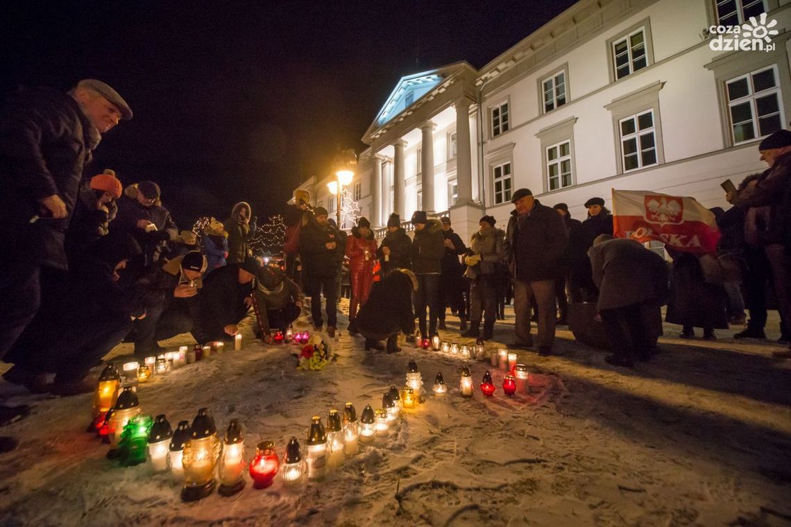 Radomianie uczcili pamięć Prezydenta Gdańska Radomianie uczcili pamięć Prezydenta Gdańska