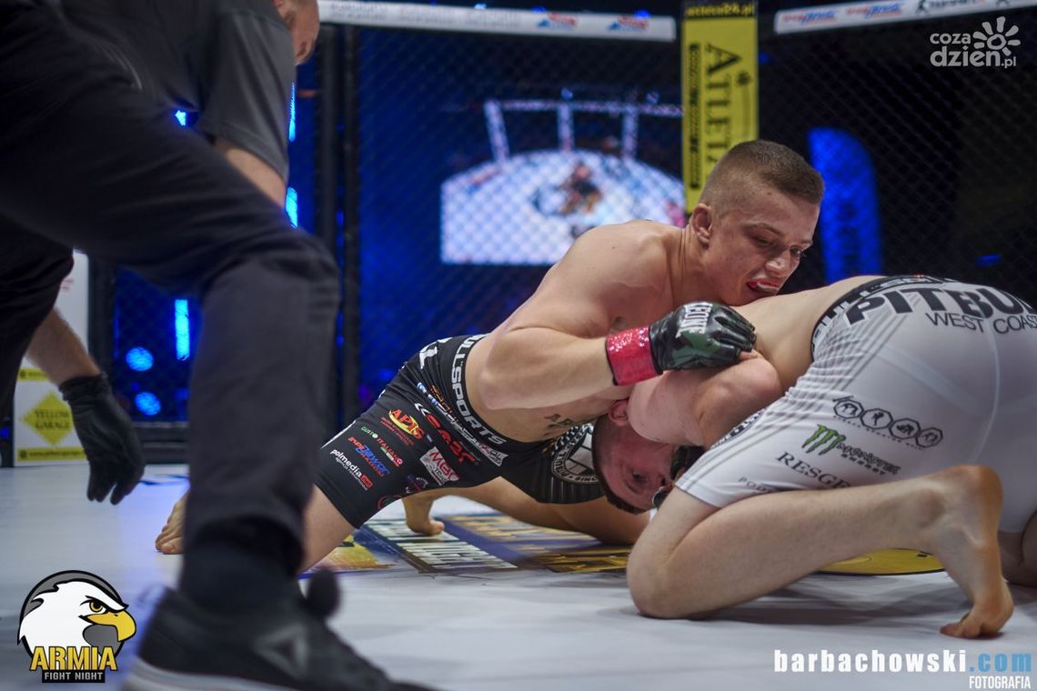 Radomianin w karcie głównej gali XTB KSW 85 w Nowym Sączu! Radomianin w karcie głównej gali XTB KSW 85 w Nowym Sączu!