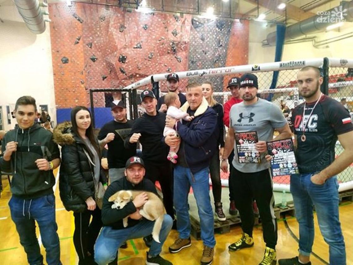 Radomianin wywalczył srebrny medal Pucharu Europy w formule MMA