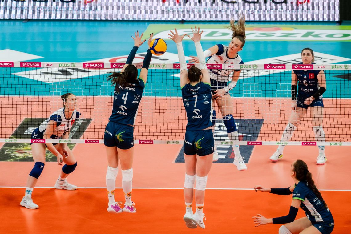 Moya Radomka Radom bez punktów w starciu z wyżej notowanym BKS-em. Radomianki wypadły z ósemki Moya Radomka Radom bez punktów w starciu z wyżej notowanym BKS-em. Radomianki wypadły z ósemki