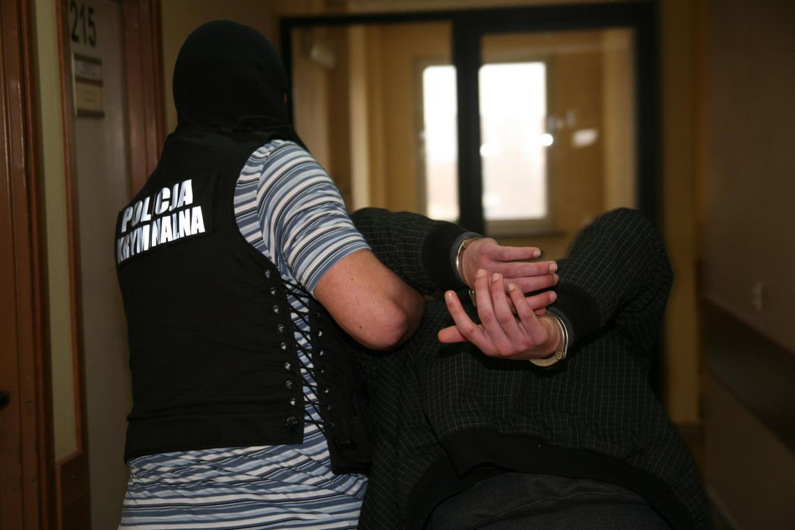 Radomscy kryminalni zatrzymali poszukiwanego za przestępstwa narkotykowe Radomscy kryminalni zatrzymali poszukiwanego za przestępstwa narkotykowe