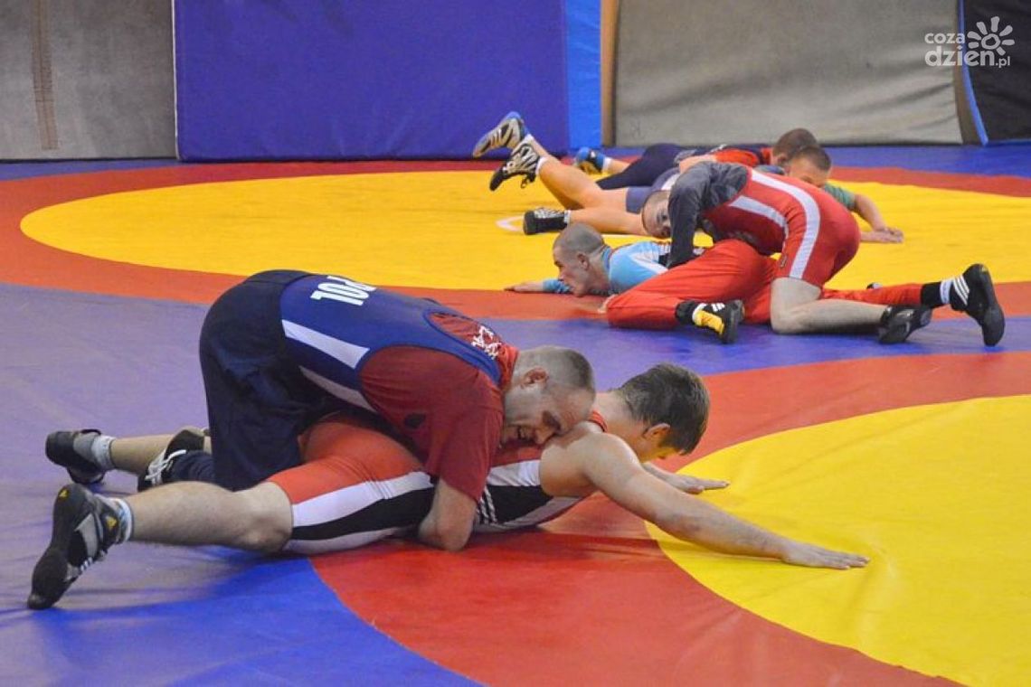 Radomscy zapaśnicy powalczą o medale!