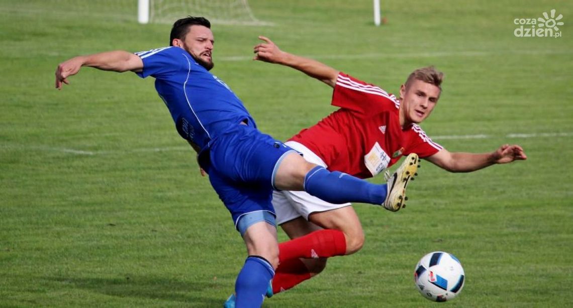 Radomska Broń na fotelu lidera!