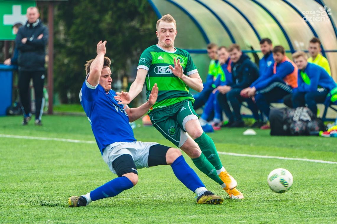 Radomska okręgówka zagrała "w połowie" Radomska okręgówka zagrała "w połowie"