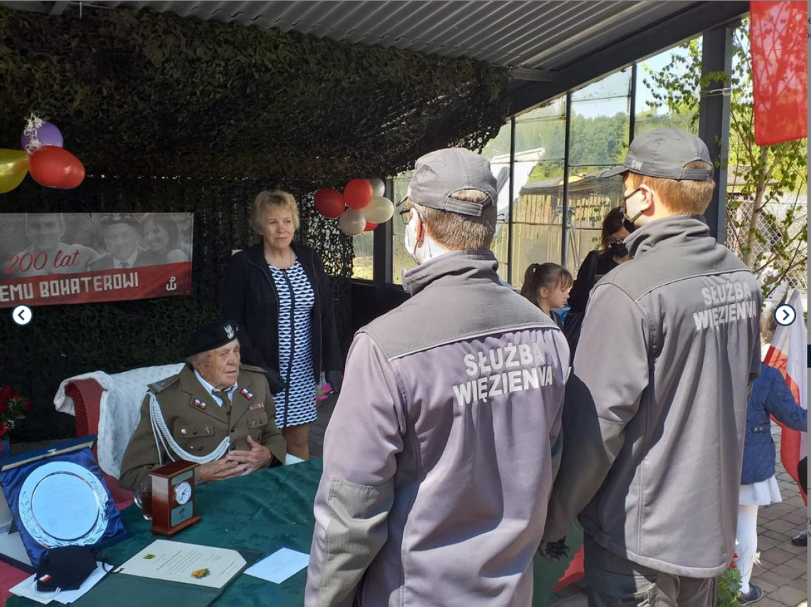 Radomska Służba Więzienna uczciła 100 urodziny powstańca Henryka Filipskiego