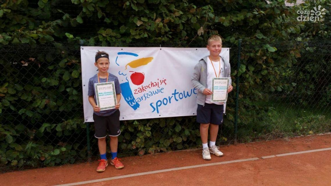 Radomski tenisista nokautuje starszych rywali!