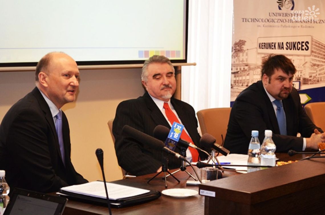 Radomski uniwersytet z nagrodą Radomski uniwersytet z nagrodą