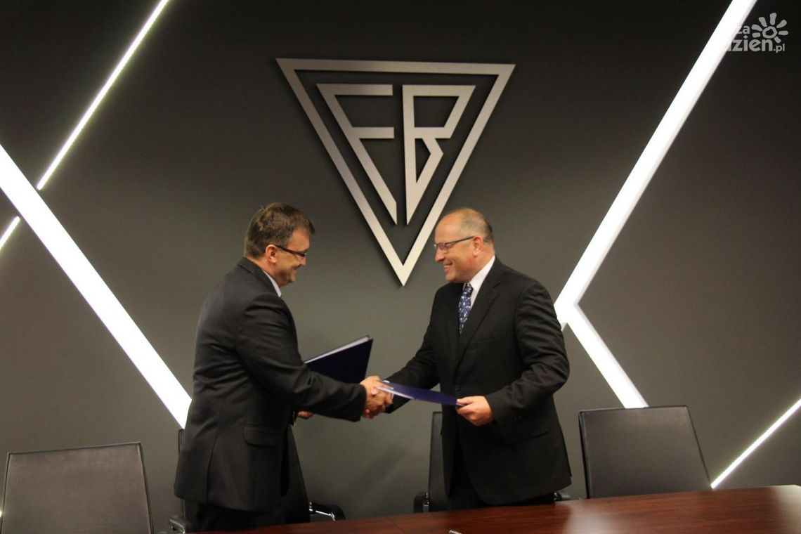 Radomskie pistolety trafią do Straży Granicznej Radomskie pistolety trafią do Straży Granicznej