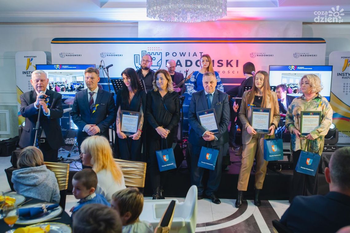Radomskie starostwo podziękowało tym, którzy pomogli mieszkańcom Ukrainy Radomskie starostwo podziękowało tym, którzy pomogli mieszkańcom Ukrainy