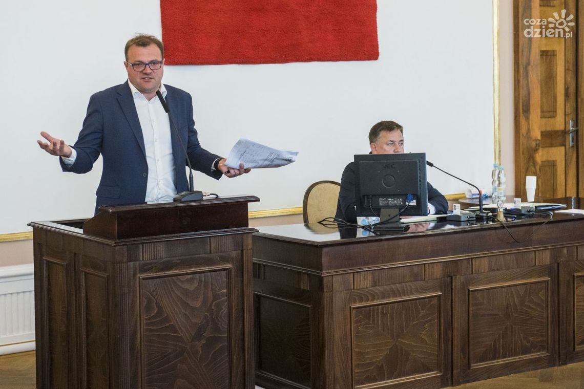 Radosław Witkowski: „Radni PiS chcą nadal toczyć bezsensowną wojnę”