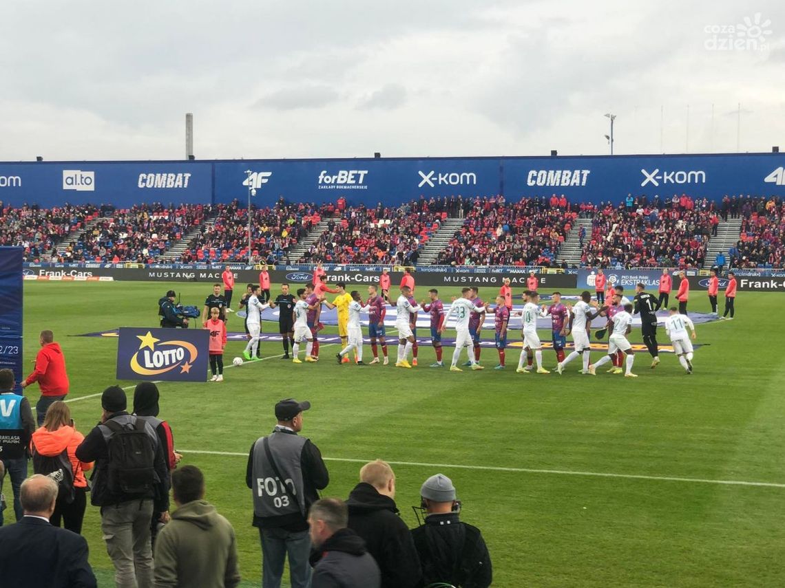 Raków Częstochowa nie pozostawił złudzeń i pewnie pokonał Radomiaka Radom