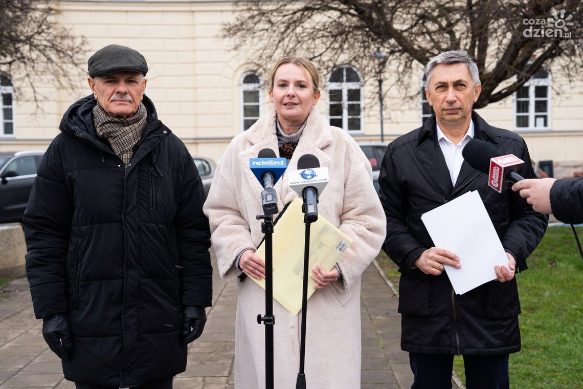 Ratuszyńska napisała list do króla Szwecji