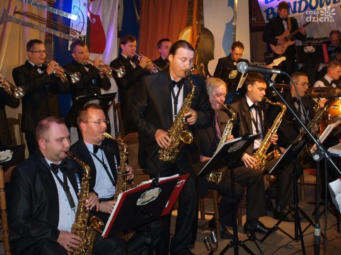 Recital Grzegorza Murdzy z big bandem "Mundana"