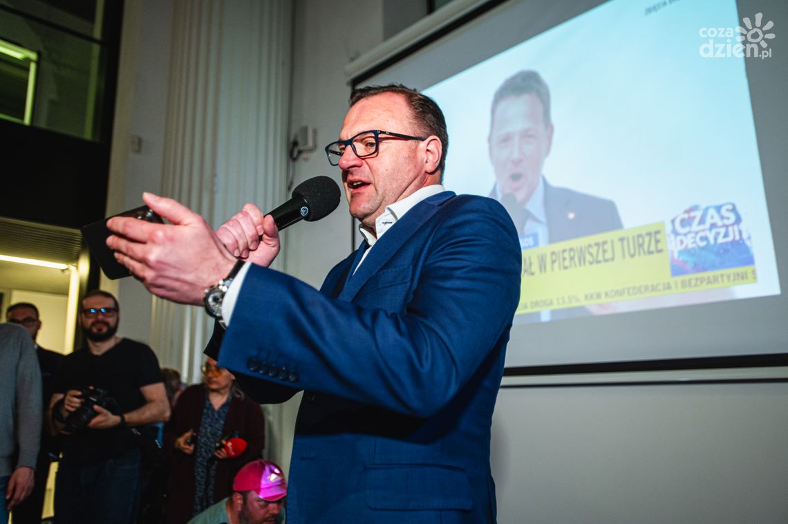 Referendum przeciwko Radosławowi Witkowskiemu? Rozpoczęto zbiórkę podpisów Referendum przeciwko Radosławowi Witkowskiemu? Rozpoczęto zbiórkę podpisów