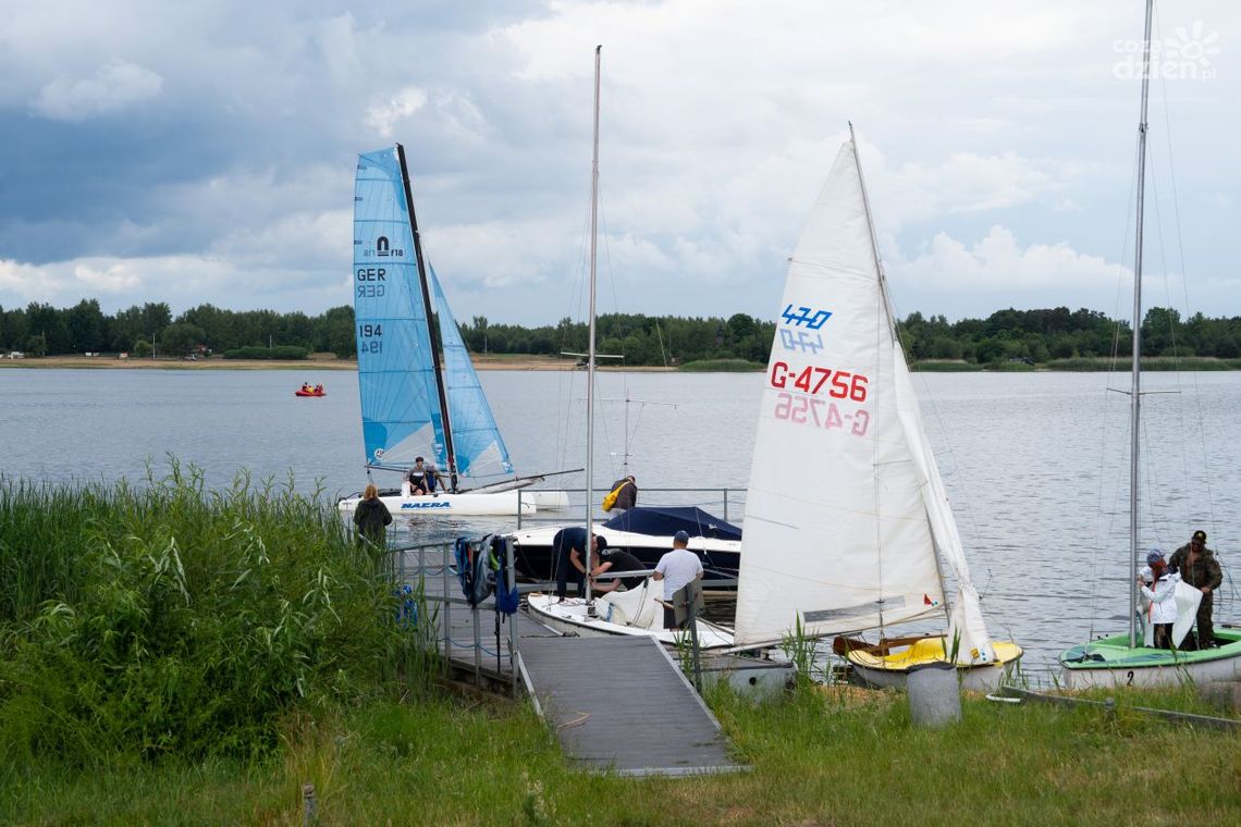 Regaty żeglarskie na Domaniowie