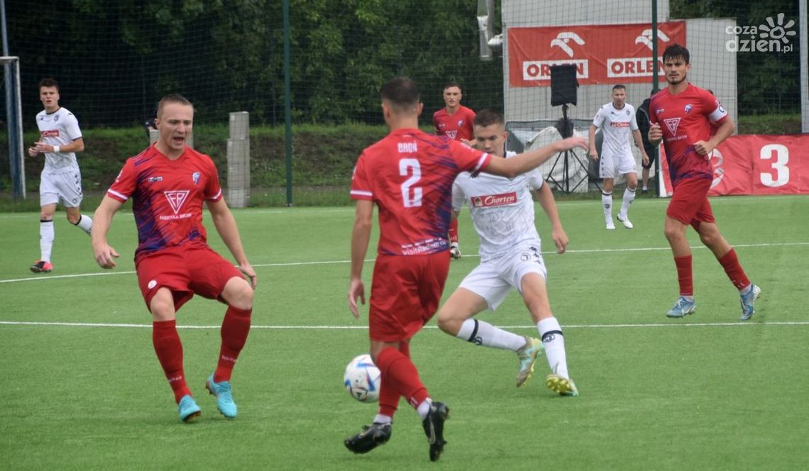 Remis Broni na inaugurację sezonu 2023/24