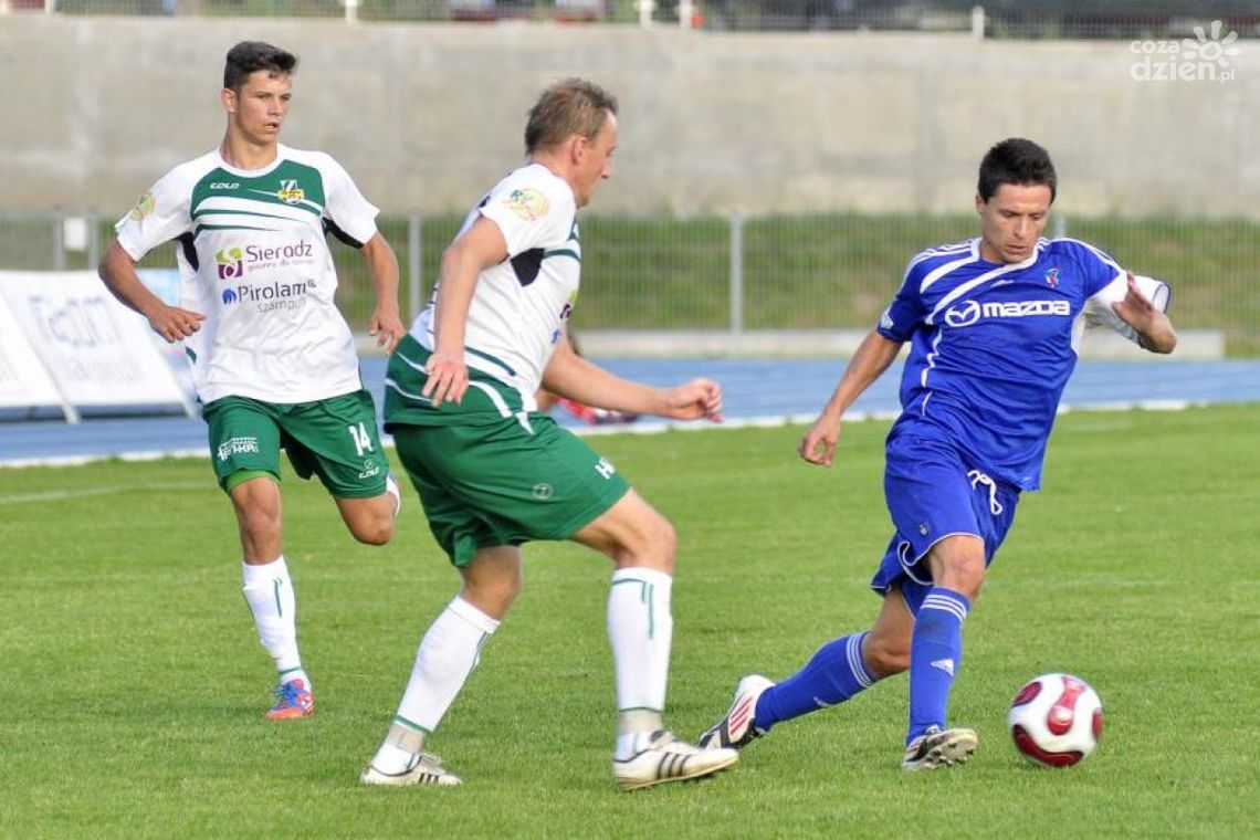 Remis Broni w meczu na szczycie