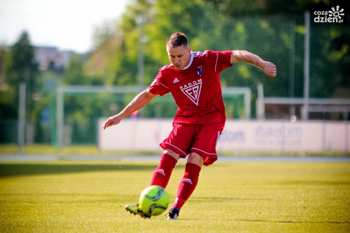 Remis i kolejne wzmocnienia Broni