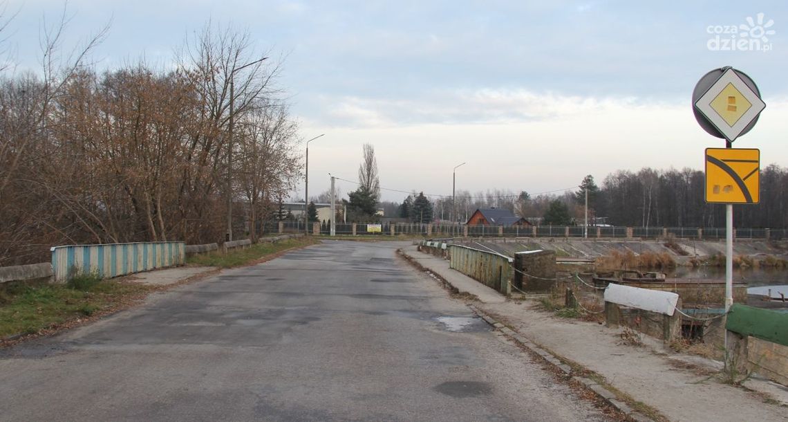 Remont dróg w Pionkach. Będą objazdy dla kierowców