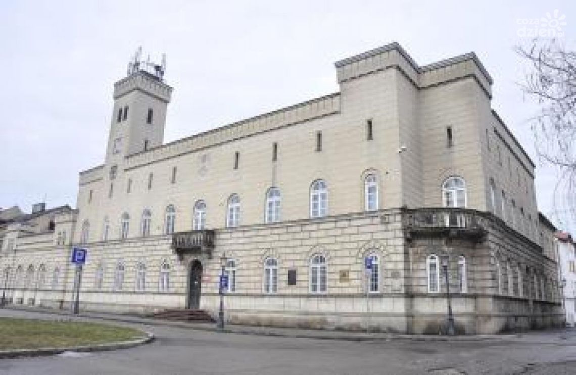 Remont ratusza - na razie przetarg na dokumentację