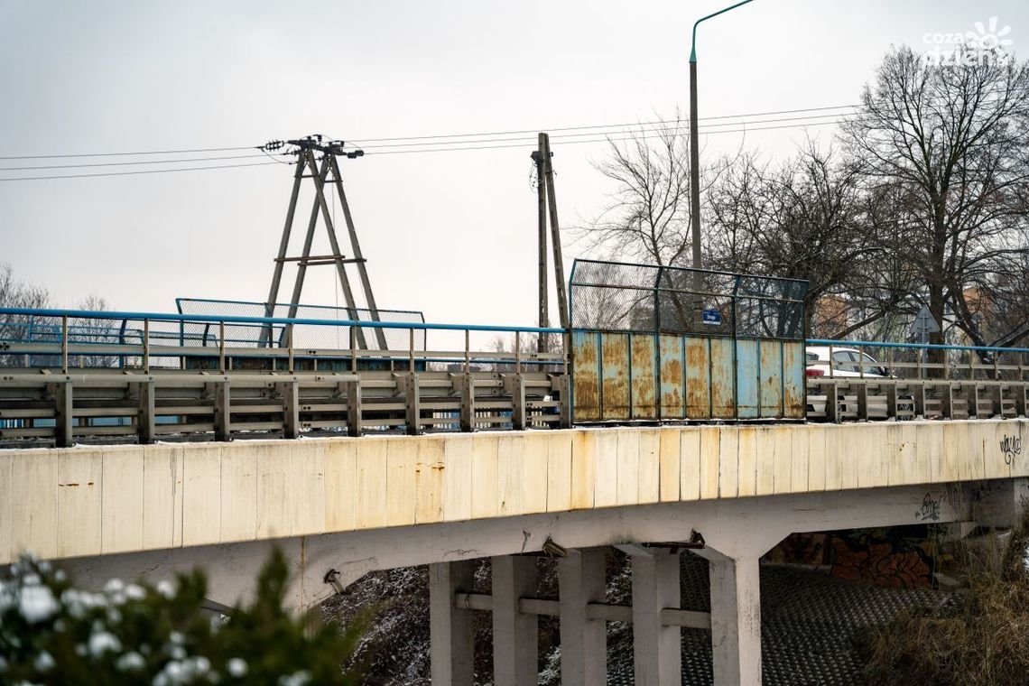 Remont wiaduktu. 21 nadal objazdem