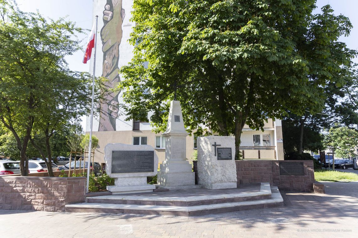 Pomnik Czerwca ’76 został odnowiony Pomnik Czerwca ’76 został odnowiony