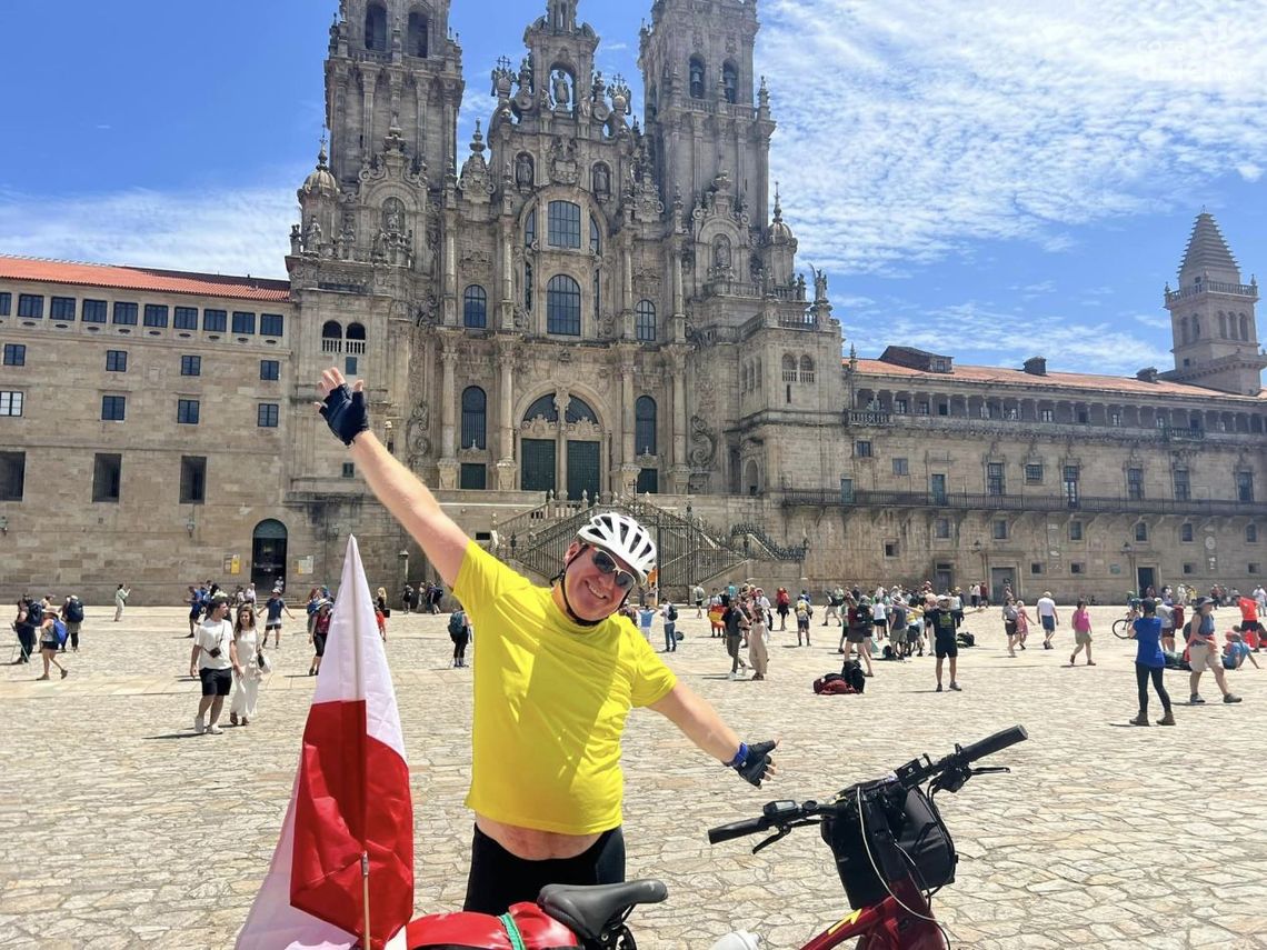 Robert Saracen dojechał na rowerze do Santiago de Compostela