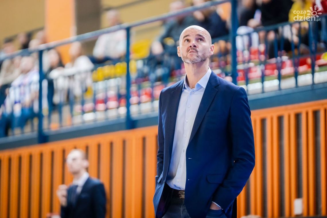 Robert Witka, trener HydroTrucku Radom: - Ciągną się za nami problemy i zaległości z poprzednich lat Robert Witka, trener HydroTrucku Radom: - Ciągną się za nami problemy i zaległości z poprzednich lat