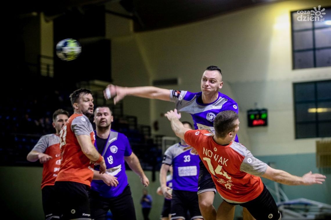 Rojek "show" i derby regionu dla szczypiornistów Uniwersytetu Radom!