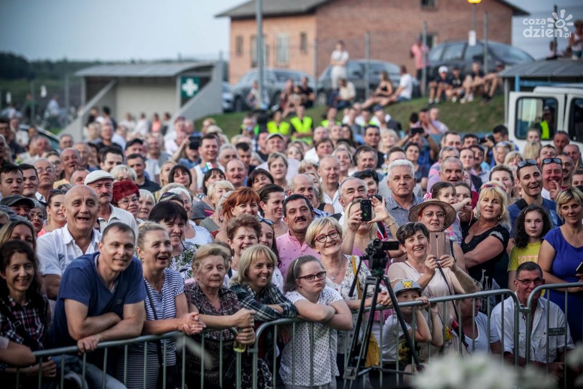 Rolnicy z regionu świętują zbiórkę plonów