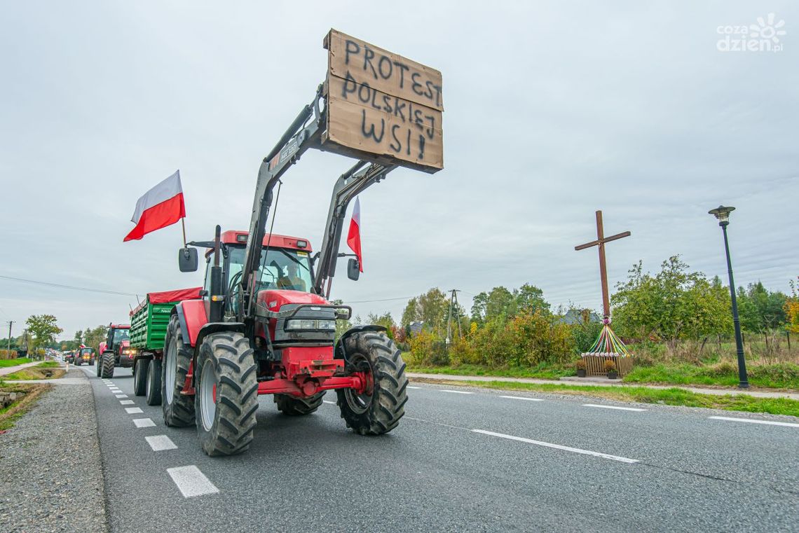 Rolnicy znów protestują. "Niech rząd się opamięta" Rolnicy znów protestują. "Niech rząd się opamięta"