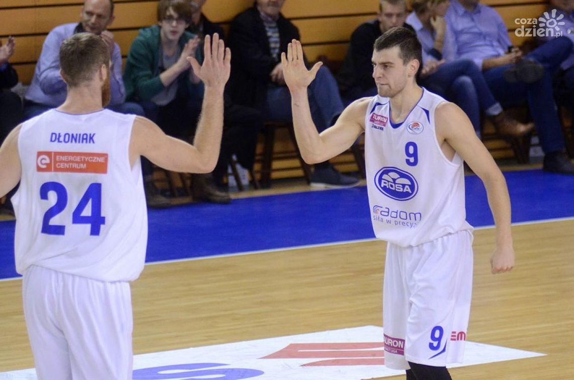 Rosa chce poprawić miejsce w tabeli