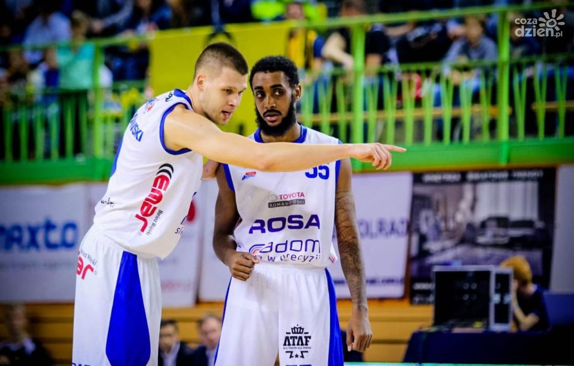 ROSA kontra faworyt rozgrywek