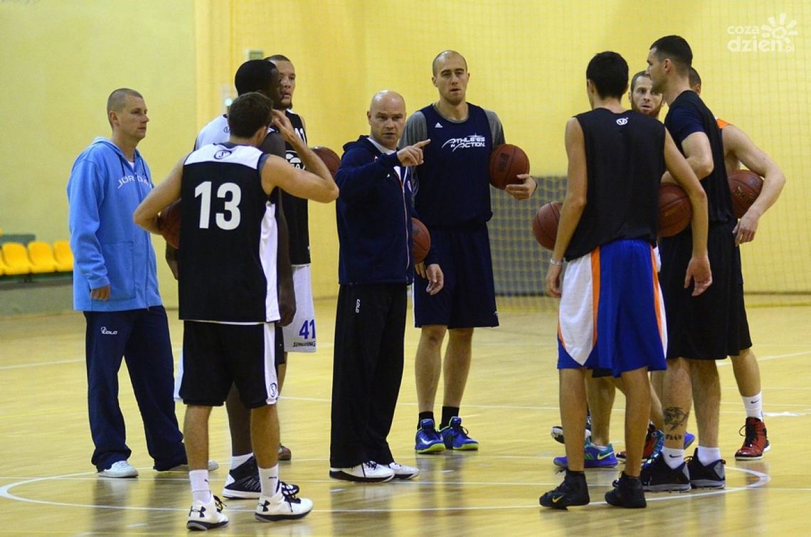 Rosa na Memoriał Wicherka z nowym koszykarzem