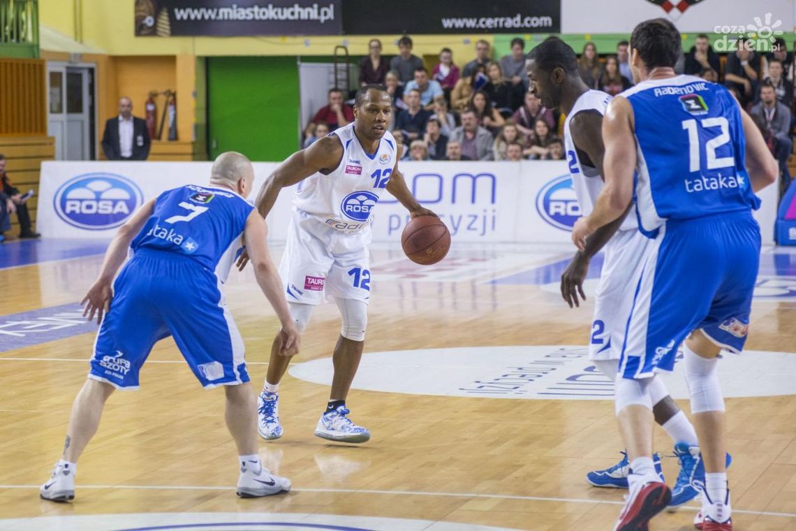 Rosa przegrała z AZS w meczu na szczycie Rosa przegrała z AZS w meczu na szczycie