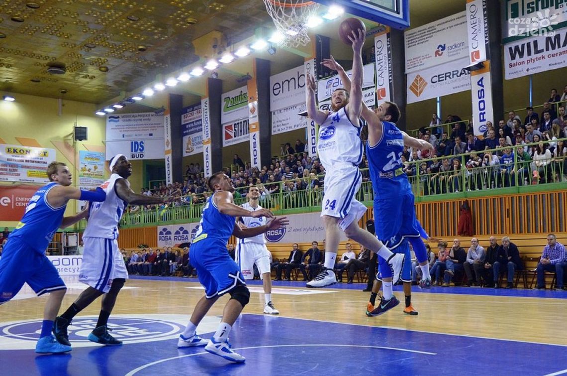 Rosa rozpoczyna ćwierćfinał z Anwilem