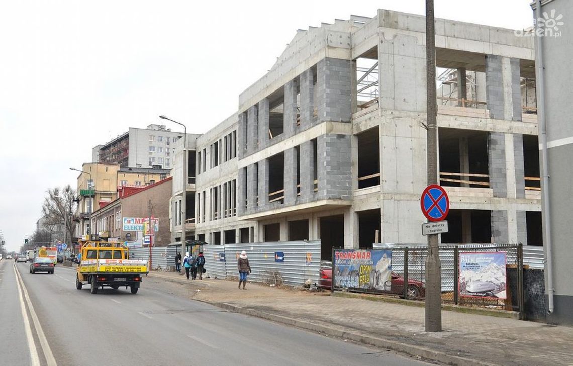 Rośnie biurowiec przy 25 Czerwca. Będą nowe miejsca pracy