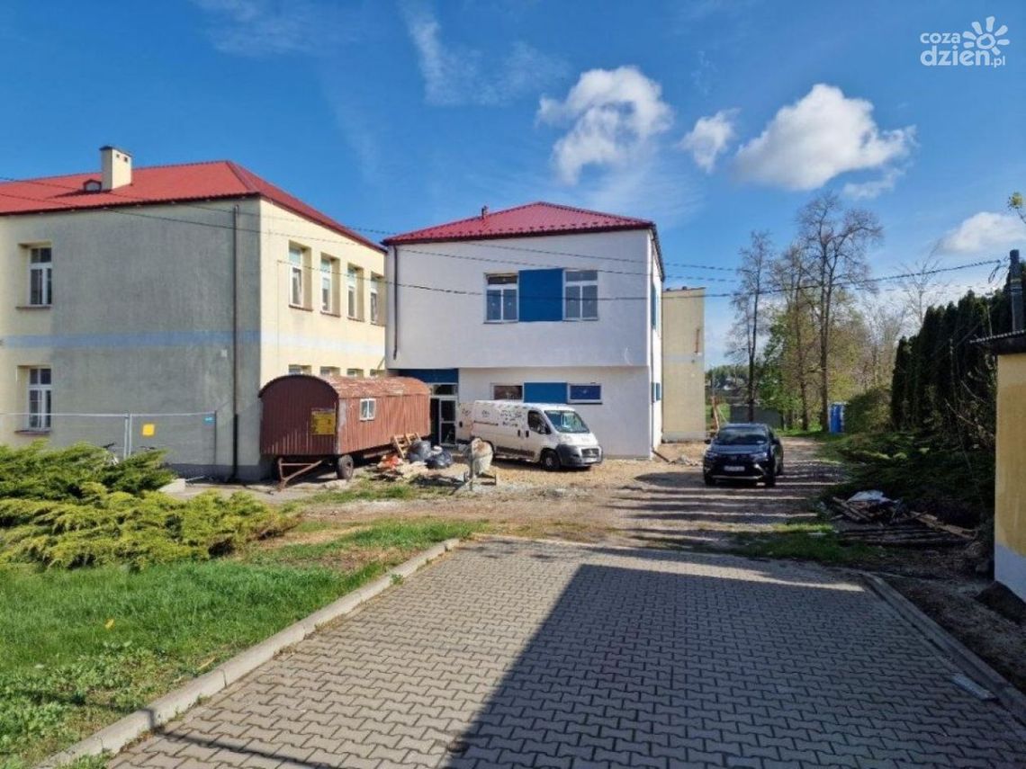 Rozbudowa szkoły podstawowej w Kowali Rozbudowa szkoły podstawowej w Kowali