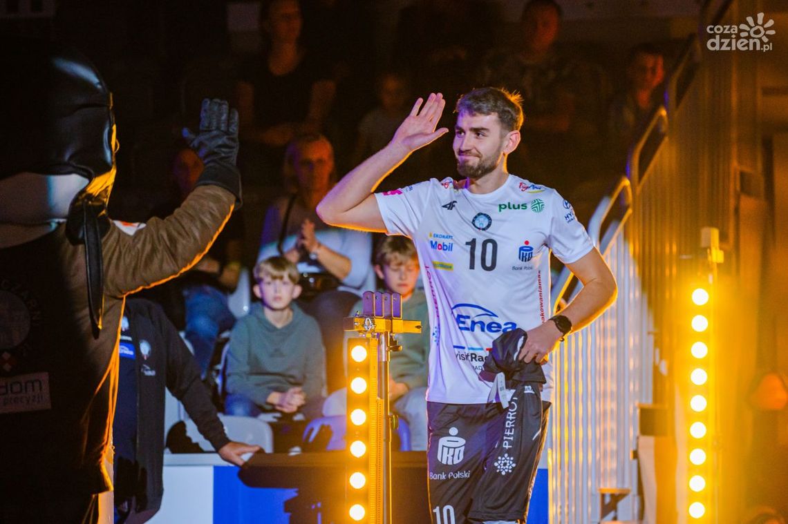 Rozgrywający Mateusz Biernat pożegnał się z Eneą Czarnymi Radom Rozgrywający Mateusz Biernat pożegnał się z Eneą Czarnymi Radom