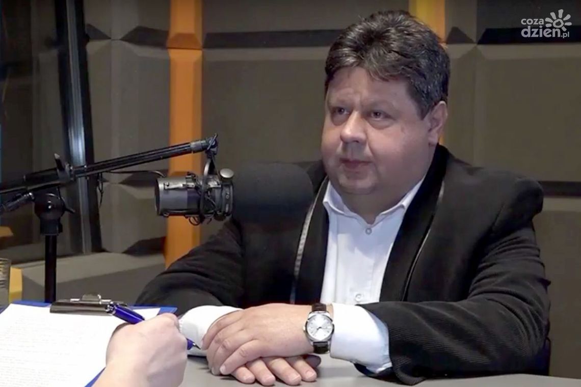 ROZMOWA KWALIFIKACYJNA. Dariusz Piątek