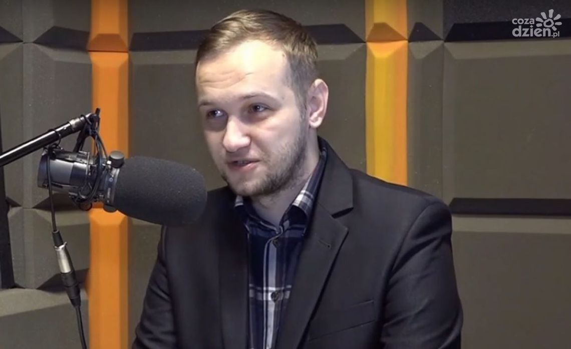 ROZMOWA KWALIFIKACYJNA. Mieszko Makowski