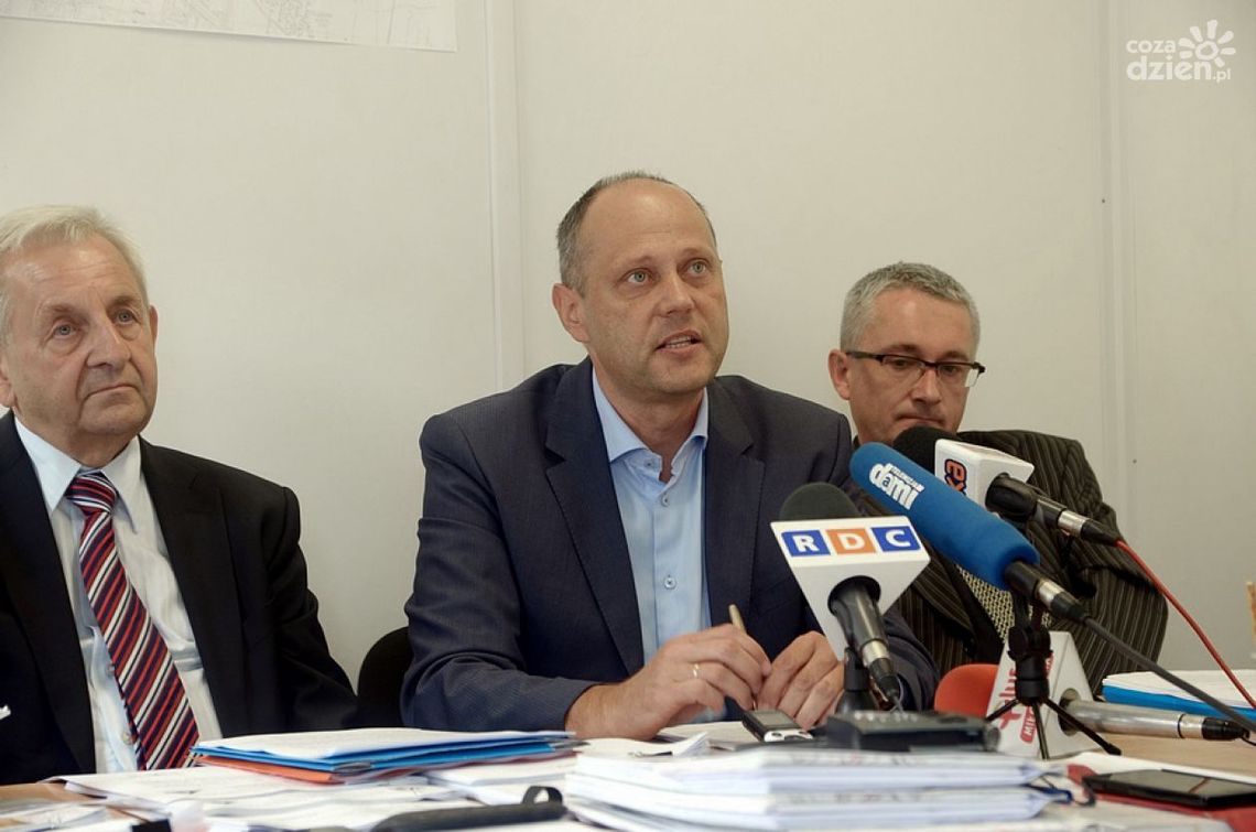 "Rozmowy kontrolowane" w MZDiK? "Rozmowy kontrolowane" w MZDiK?