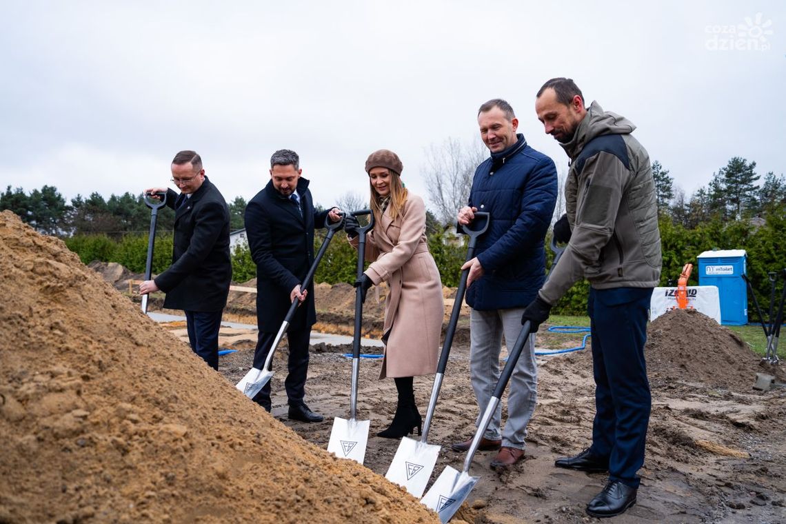 Rozpoczęła się rozbudowa Fabryki Broni